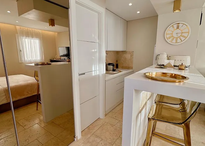 公寓 Climatise, Terrasse, Parking Prive, 50m De La