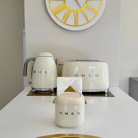 Climatise, Terrasse, Parking Prive, 50m De La 아파트 쎙뜨호뻬