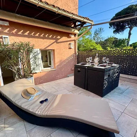 Climatise, Terrasse, Parking Prive, 50m De La Saint-Tropez