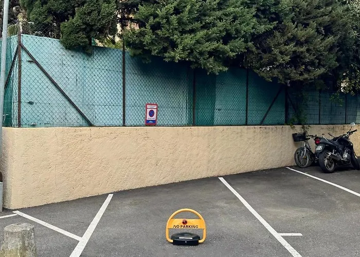 Lägenhet Climatise, Terrasse, Parking Prive, 50m De La *