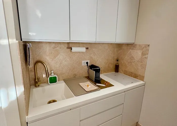 Climatise, Terrasse, Parking Prive, 50m De La Lägenhet *